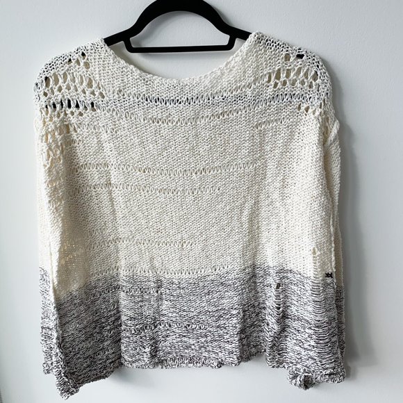 NEVER WORN Elizabeth And James Knit Sweater. - Picture 4 of 5